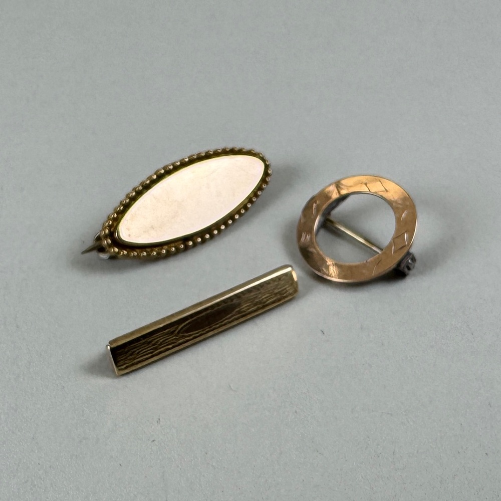 Vintage Gold Filled Mini Pins
Sold as a set of 3
Unisex
In Excellent condition